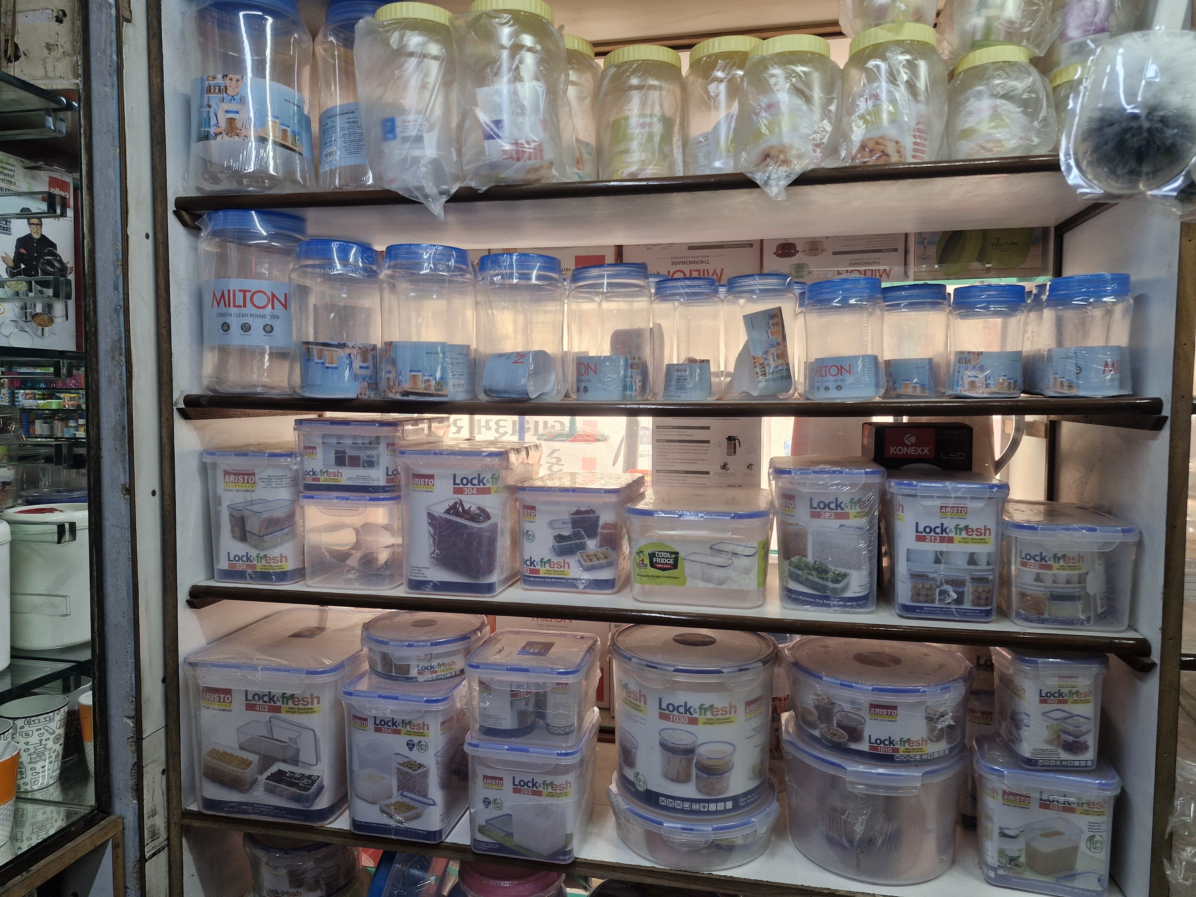 Food storage containers and jars collection